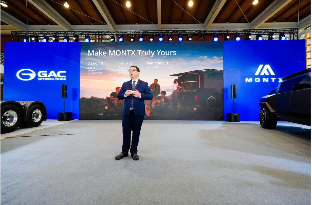 Peiyuan Du, CEO of the MONTX Brand, delivers the launch speech at IAA Transportation 2026